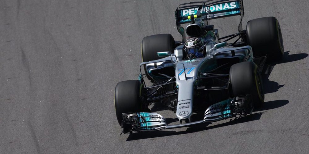 Valtteri Bottas se lleva la pole y Lewis Hamilton abandona en la clasificación del GP de Brasil 2017