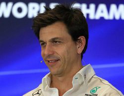 Toto Wolff: "La receta secreta del éxito es aumentar la competitividad entre Bottas y Hamilton"