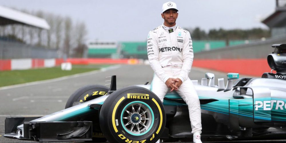 Toto Wolff asegura que la renovación de Lewis Hamilton va por buen camino