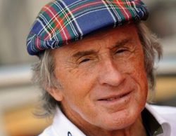 Las azafatas no son responsables de que no haya mujeres pilotando en F1, según Stewart