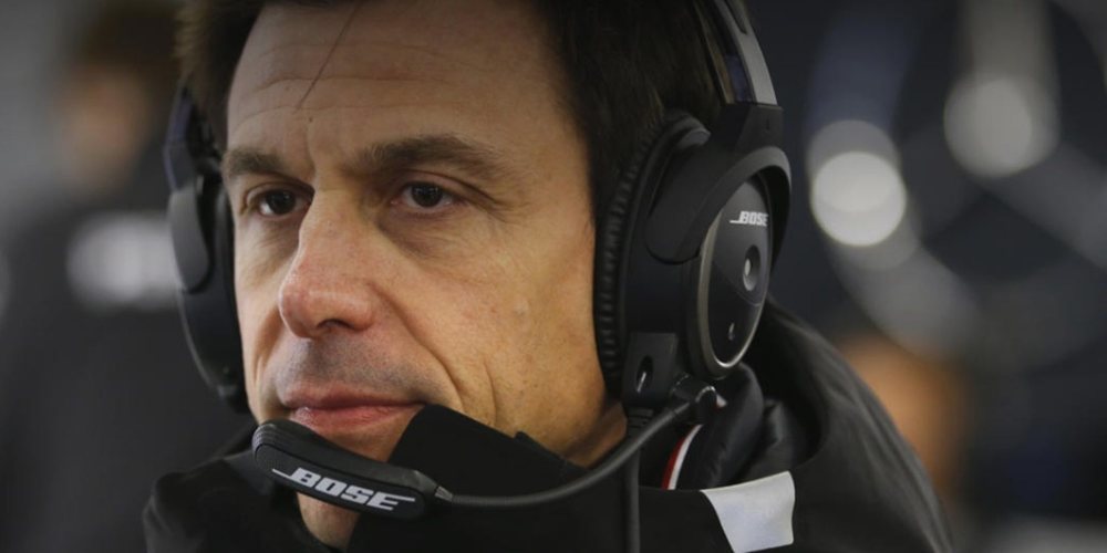 Toto Wolff: "A día de hoy, tenemos un problema con los neumáticos"