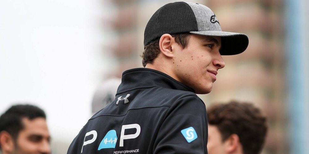 Lando Norris valora el MCL33 tras los test de Barcelona: "El anterior coche castigaba menos"