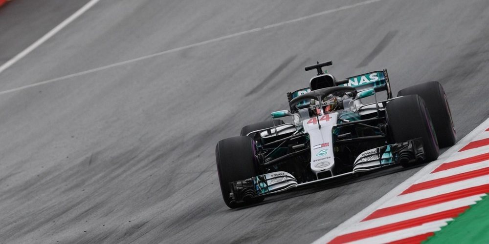 Lewis Hamilton lidera la primera sesión de Libres del GP de Austria