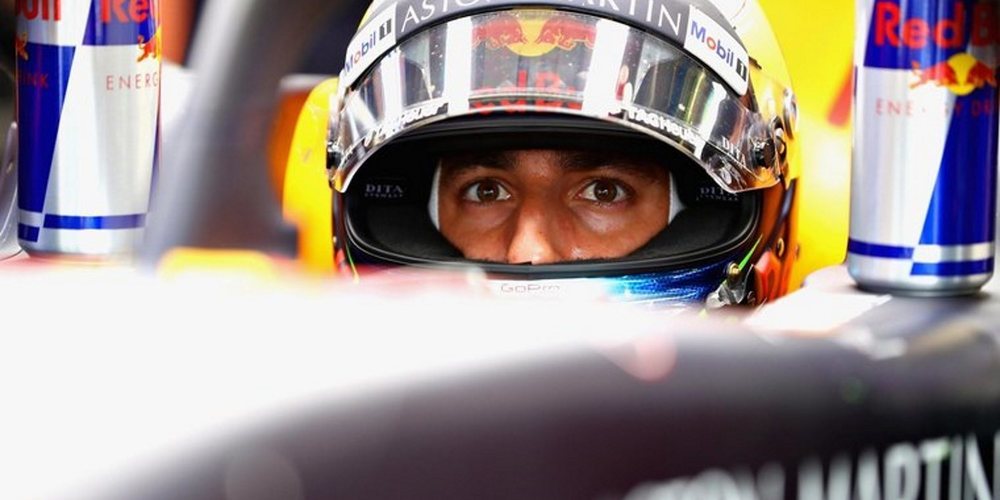 Daniel Ricciardo: "Será interesante ver con qué estrategia irán mañana en la clasificación"