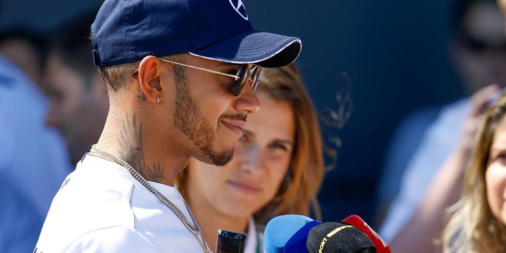 Lewis Hamilton: "La salida y la gestión de los neumáticos serán las claves para la carrera"