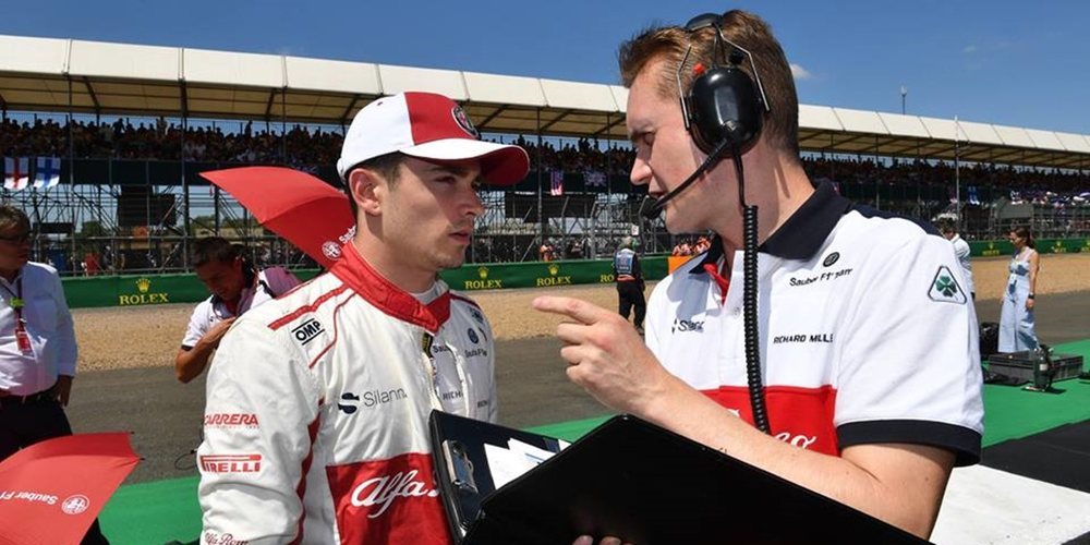 Leclerc, sobre su posible marcha a Ferrari: "No me favorece pensar en lo que pueda ocurrir en 2019"