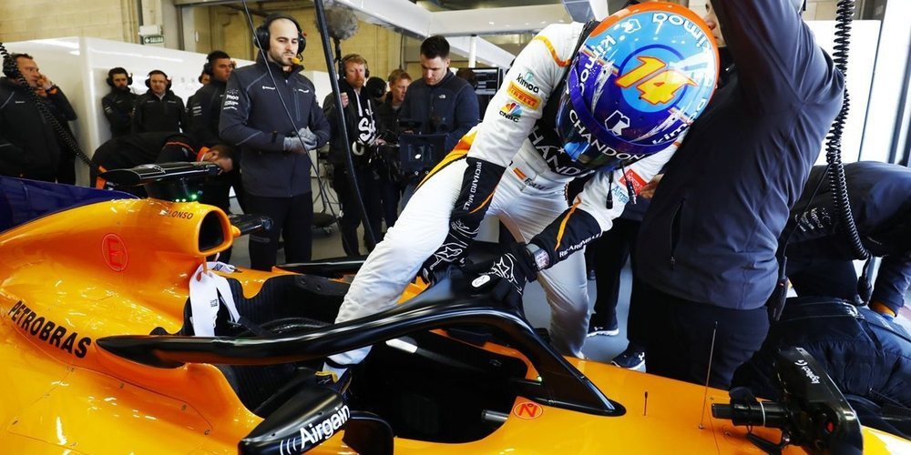 Alonso responde a Magnussen: "Yo soy bicampeón del mundo; él lucha por lograr algunos puntos"