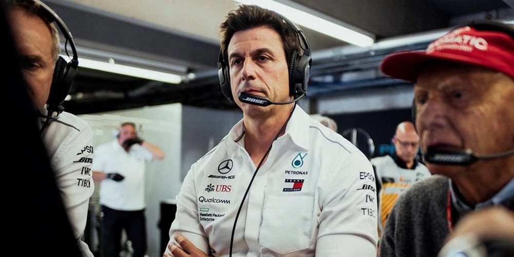 Toto Wolff: "Si Bottas hubiera estado liderando, habríamos tomado la decisión a su favor"