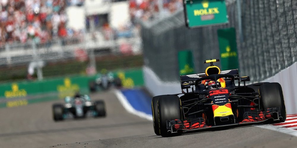 Max Verstappen sobre Ferrari y Mercedes: "No podían superarme"