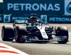 Lewis Hamilton: "Hemos mejorado respecto al viernes, podemos luchar contra Red Bull"