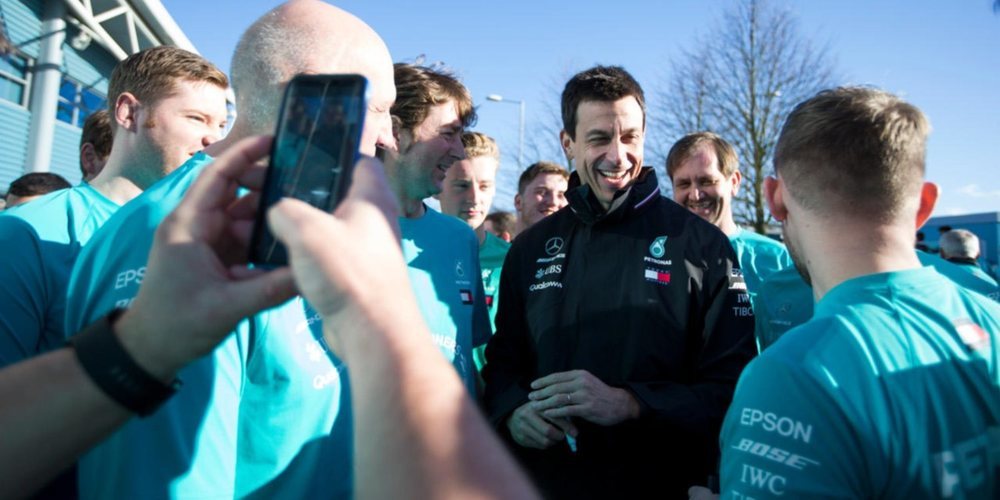 Toto Wolff: "Un quinto campeonato consecutivo es algo que no habíamos soñado"