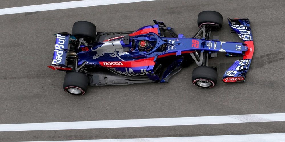 Red Bull y Toro Rosso, ilusionados con el fuerte paso adelante de Honda durante esta temporada