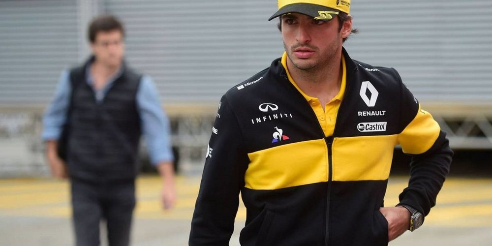 Carlos Sainz asegura desconocer los motivos de sus bajos resultados con Renault