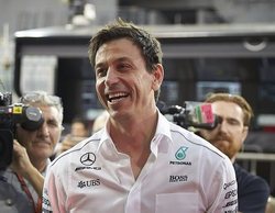 Toto Wolff: "Mercedes ha sufrido un ligero contratiempo con el nuevo plan de motor"