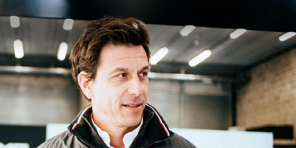 Toto Wolff, de Russell: "Tiene el cerebro, tiene empatía, las habilidades sociales y la conducción"