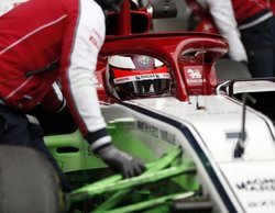 Kimi Räikkönen tira del neumático hiperblando para liderar la tercera mañana de test