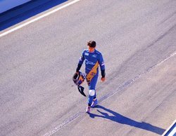 Carlos Sainz, bandera roja y récord de los test; el SF90 de Vettel acaba contra el muro