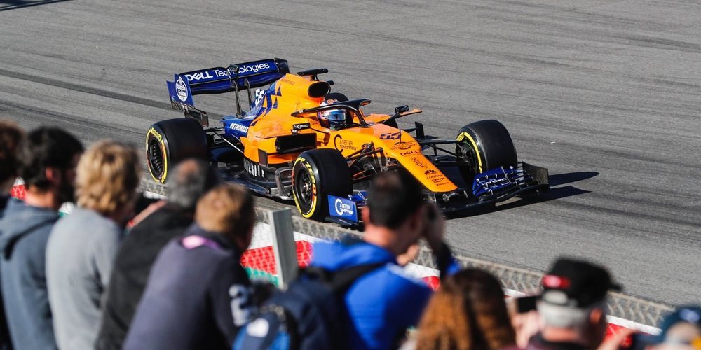 Carlos Sainz, bandera roja y récord de los test; el SF90 de Vettel acaba contra el muro