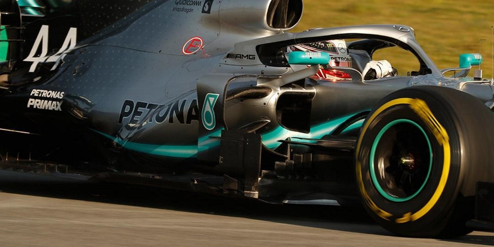 Lewis Hamilton: "Nuestra comprensión del W10 está creciendo continuamente"
