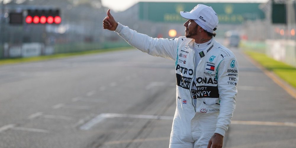 Lewis Hamilton: "La pole ha sido una sorpresa, ya que esperábamos estar detrás de Ferrari"