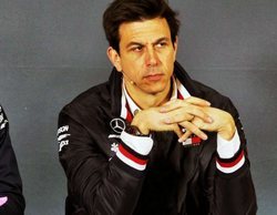 Toto Wolff: "No quisimos interferir en el orden de nuestros pilotos, por eso hicimos doble parada"