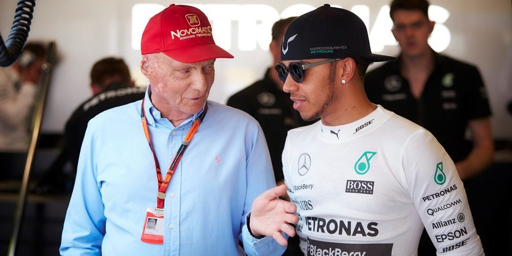 Lewis Hamilton envía un emotivo mensaje a Lauda: "Ha sido un honor trabajar junto a ti"