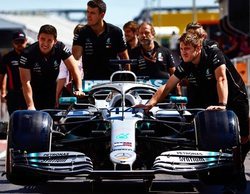 Lewis Hamilton pisa el acelerador y lidera los Libres 1 del GP de Canadá