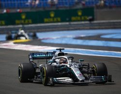 Lewis Hamilton se alza con el triunfo después de una brillante actuación de principio a fin en Francia