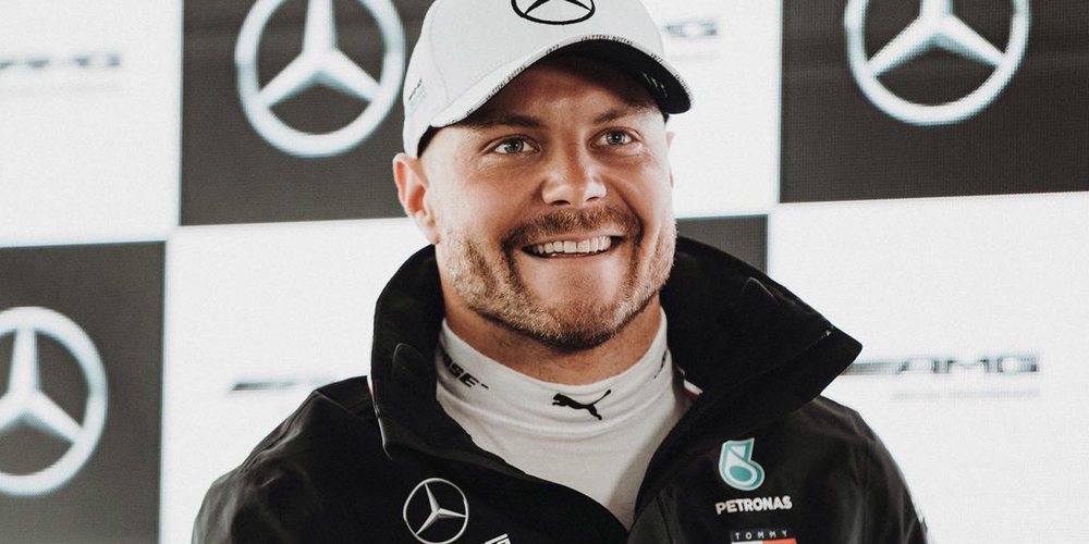 Valtteri Bottas encabeza la tabla de tiempos en los Libres 2 del GP de Gran Bretaña