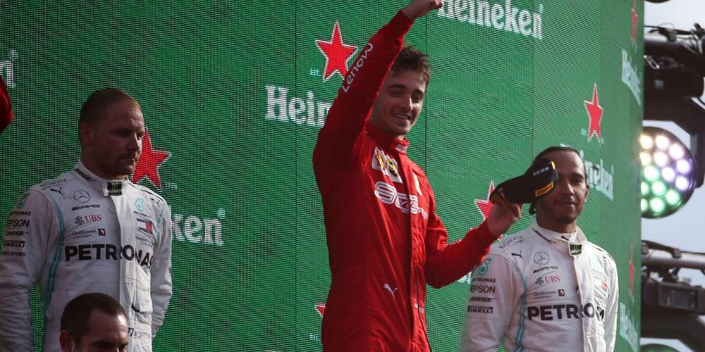 Charles Leclerc logra una victoria espectacular en el Templo de la Velocidad