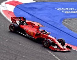 La pole position cambia de manos a beneficio de Leclerc tras la penalización a Verstappen