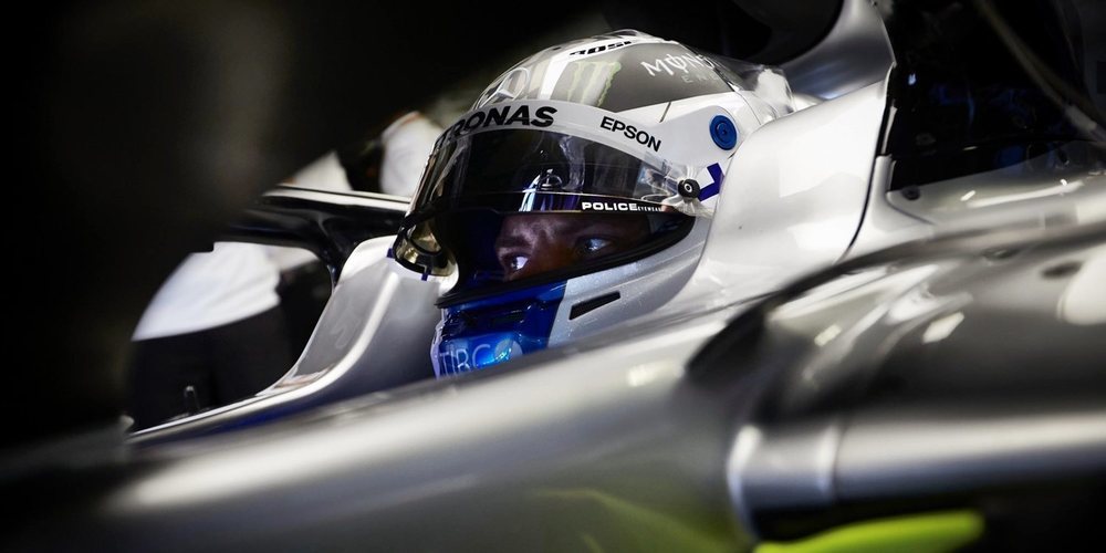 Bottas, sobre Verstappen: "Ha llevado a cabo actuaciones muy buenas y grandes adelantamientos"