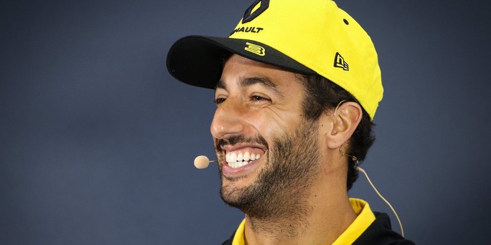Daniel Ricciardo: "He sufrido con el neumático duro tras parar en boxes"