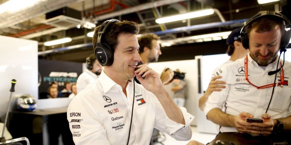 Wolff, sobre el futuro de Hamilton: "Su decisión es clave en cualquier decisión que llevemos a cabo"