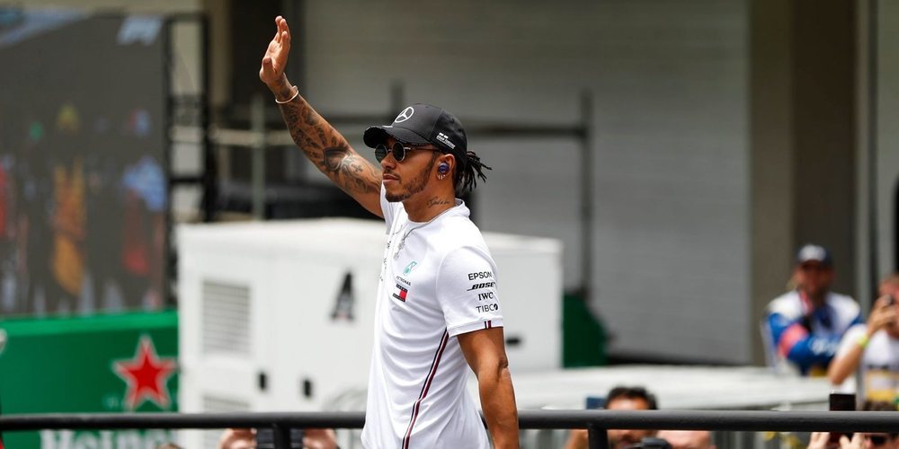 Lewis Hamilton: "Quiero que aparezca una mujer joven y poderosa en la Fórmula 1"
