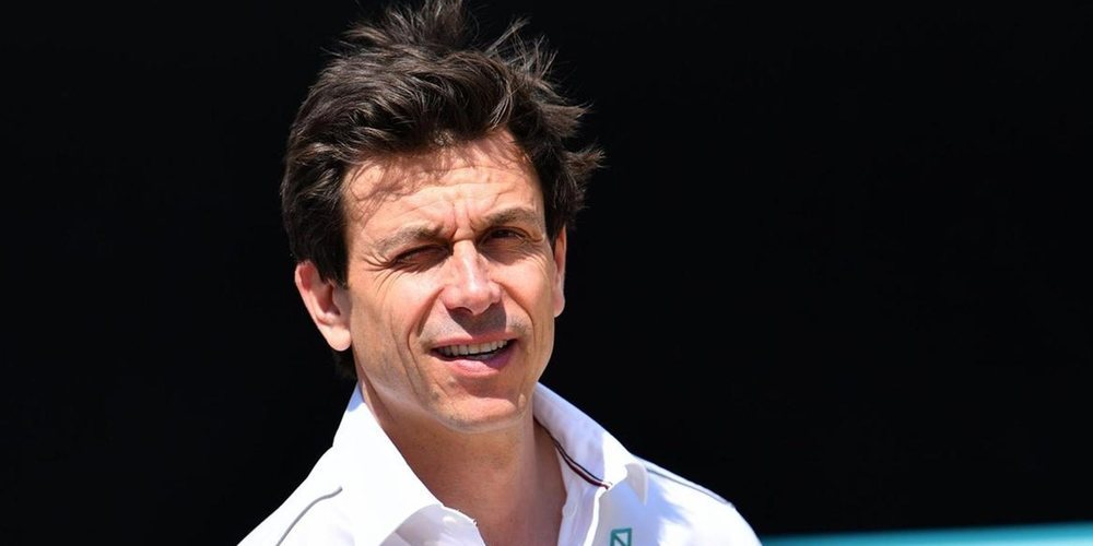 Toto Wolff, sobre el GP de China: "Espero que finalmente podamos celebrarlo"