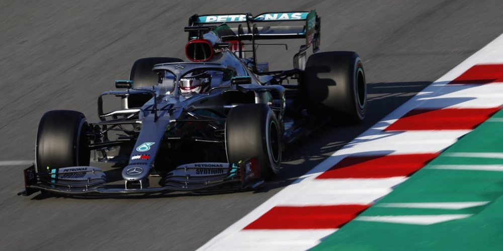 Dominio plateado en la primera jornada de test con Lewis Hamilton en el papel de líder