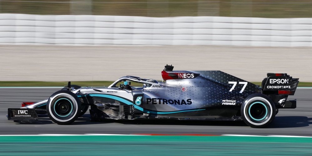 Mercedes enseña sus cartas en el tercer día de test bajo el mandato de Valtteri Bottas