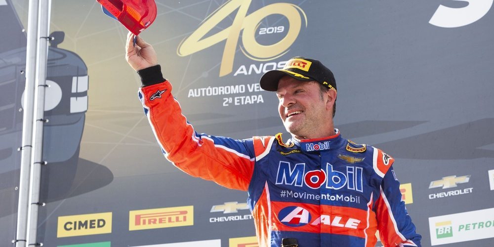 Rubens Barrichello lo tiene claro: "A día de hoy, Hamilton es mejor que Alonso"