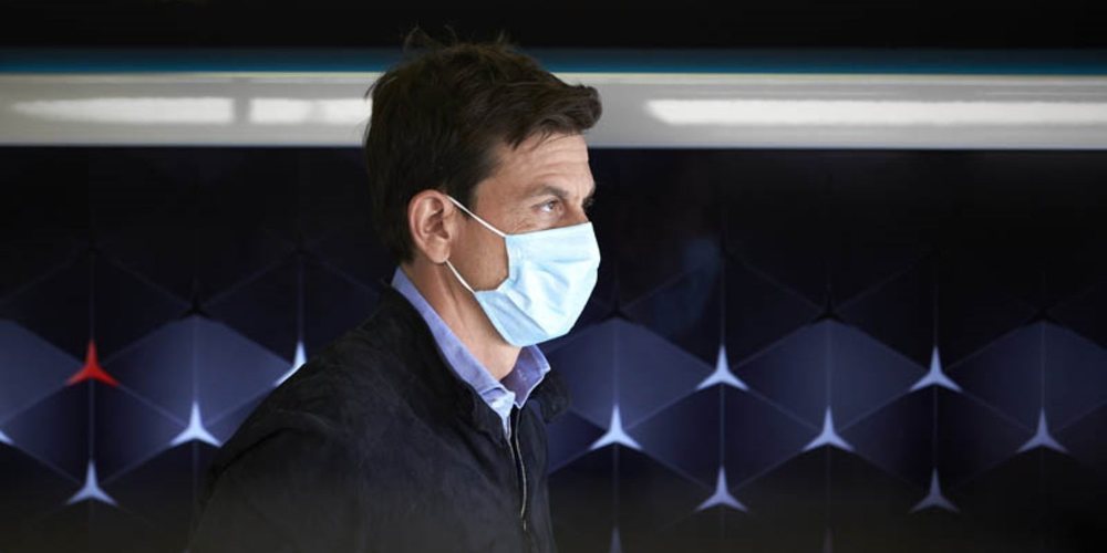 Toto Wolff: "Las flechas de plata correrán de negro durante toda la temporada 2020"