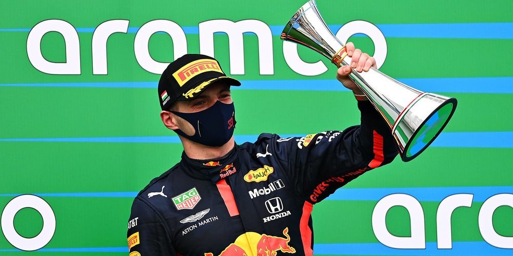 Verstappen: "Como equipo nunca nos rendimos, así que este podio se lo dedico a los mecánicos"