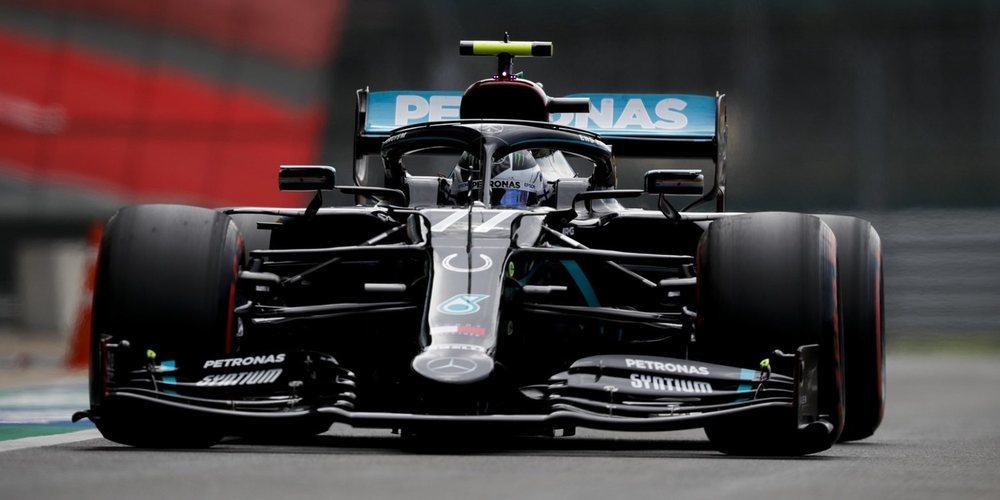 Valtteri Bottas le arrebata la Pole a Hamilton en el último momento y partirá en primer lugar