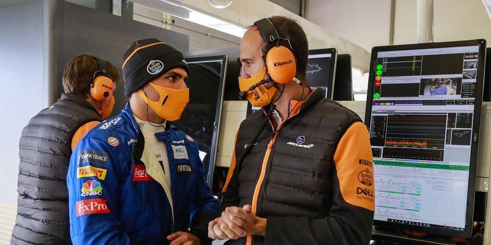 Carlos Sainz, grava y césped: "Es lo que necesitamos para que los circuitos vuelvan a ser espectaculares"