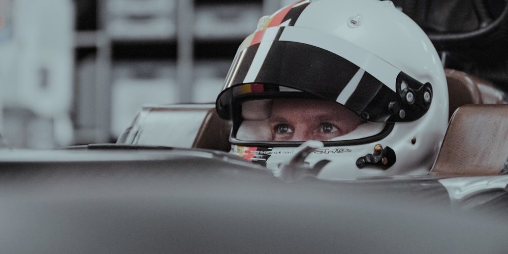 Vettel: "El equipo cambió, pero la atmósfera del garaje se mantuvo intacta"