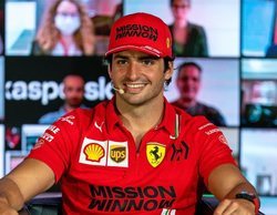 Leclerc y Sainz, sobre Hamilton: "Nunca piensas quién está dentro del coche, le quieres vencer"