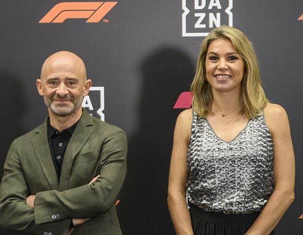 F1 Al Dia Entrevista En Exclusiva A Antonio Lobato Y Nira Juanco En El Evento De Dazn Espana F1 Al Dia F1 Al Dia Entrevista En Exclusiva A Antonio Lobato Y Nira Juanco En El Evento De Dazn Espana F1 Al Dia