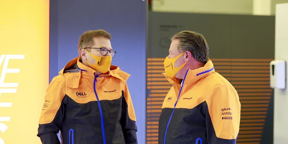 Zak Brown: "Sería poco realista pensar que estaremos luchando contra Mercedes y Red Bull"