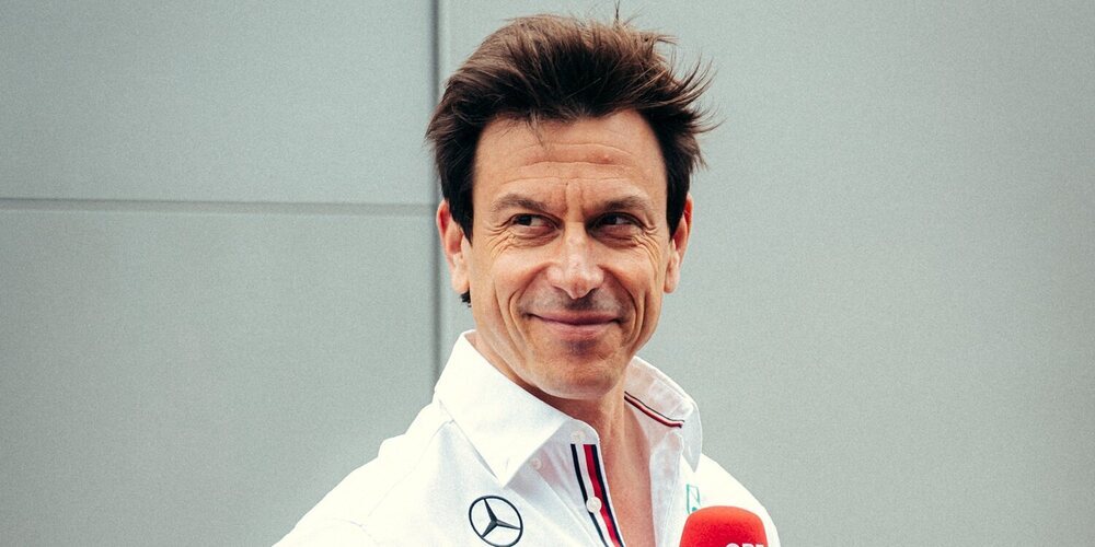 Toto Wolff cree que la dura batalla con Red Bull les hará más fuertes