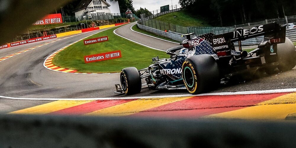 Valtteri Bottas asesta el primer golpe en los Libres 1 del GP de Bélgica