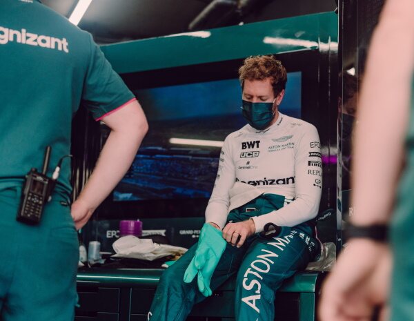 Sebastian Vettel: "Necesitamos más circuitos con este tipo de curvas" - Vimarsana News